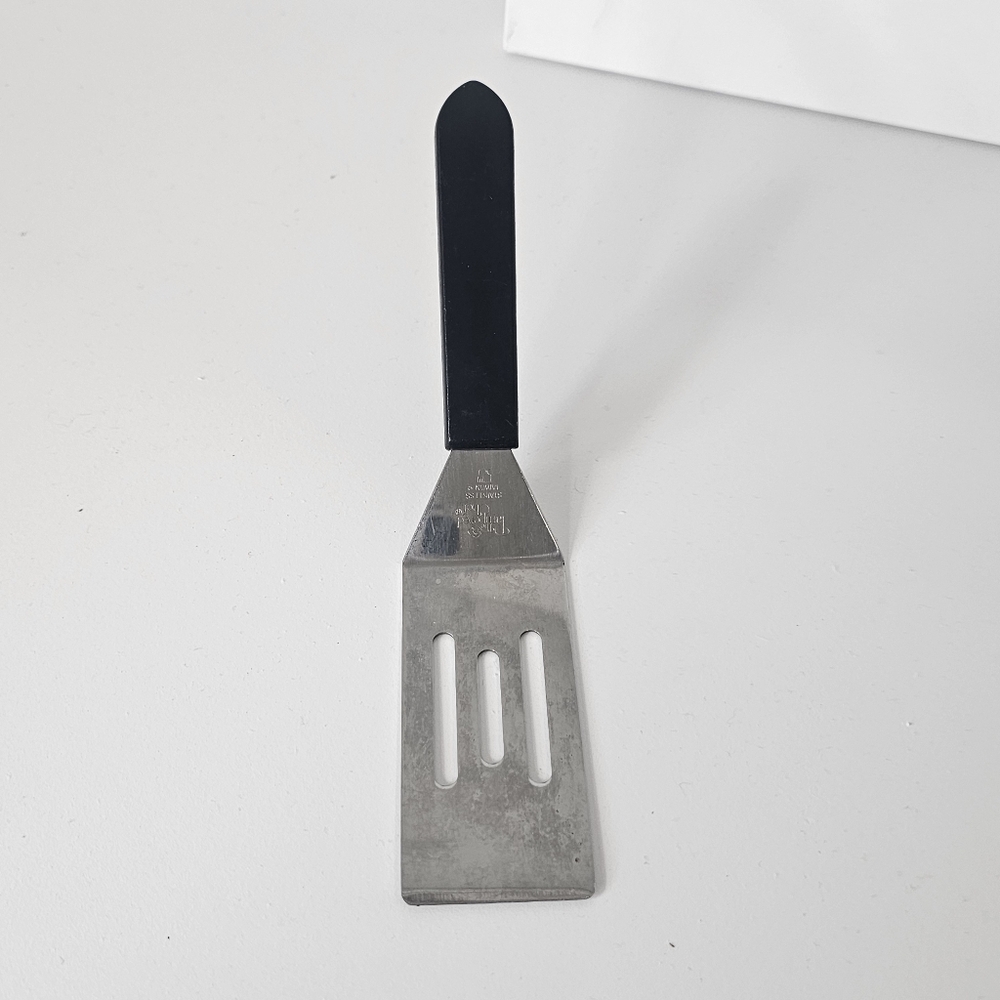 The Pampered Chef Stainless Steel Mini‎ Slotted Spatula